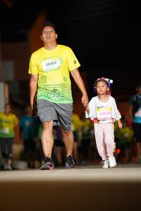 BIB: 50302, 10020
                            <button type="button" onclick="openModal(21743504)" class="btn btn-primary btn-sm float-right btn-popup" data-toggle="modal" data-target=".modal-high-quality">
                        <i class="fas fa-shopping-cart"></i> Add to Cart
                    </button>
                                            <button type="button" onclick="isThisMe(21743504, true)" class="btn btn-success btn-sm float-right btn-popup btn-isme hidden" data-toggle="tooltip" data-placement="bottom" title="นี่คือรูปของคุณใช่ไหม คลิกที่นี่เพื่อเอาเข้าอัลบั้ม">
                        <i class="fas fa-plus"></i> Add to album
                    </button>
                    <button type="button" onclick="isThisMe(21743504, false)" class="btn btn-warning btn-sm float-right btn-popup btn-isnotme hidden">
                        <i class="fas fa-ban"></i> Remove from album
                    </button>